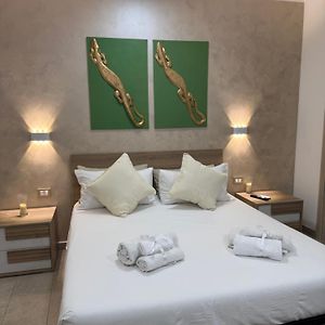Blue House Catania - Cozy B&B Near The Sea And Historic Center - Sicily